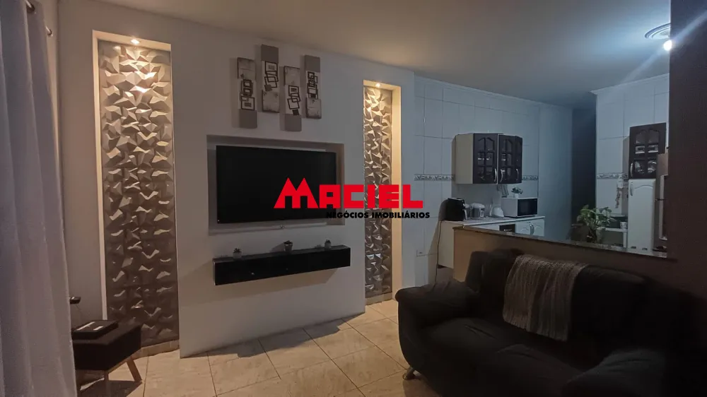 Comprar Casa / Padr&atilde;o em S&atilde;o Jos&eacute; dos Campos R$ 360.000,00 - Foto 1