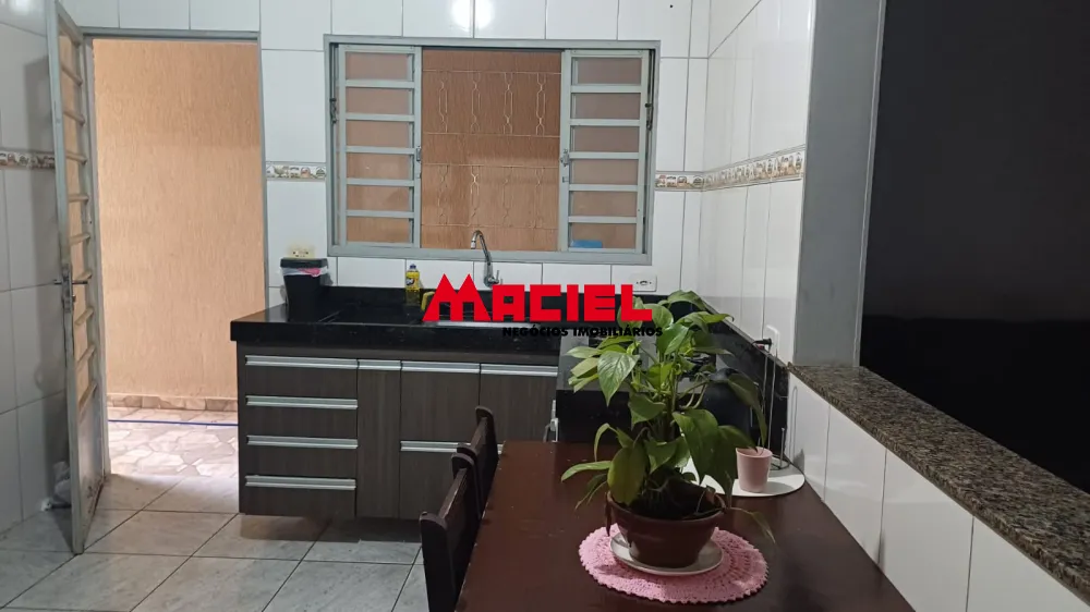 Comprar Casa / Padr&atilde;o em S&atilde;o Jos&eacute; dos Campos R$ 360.000,00 - Foto 6