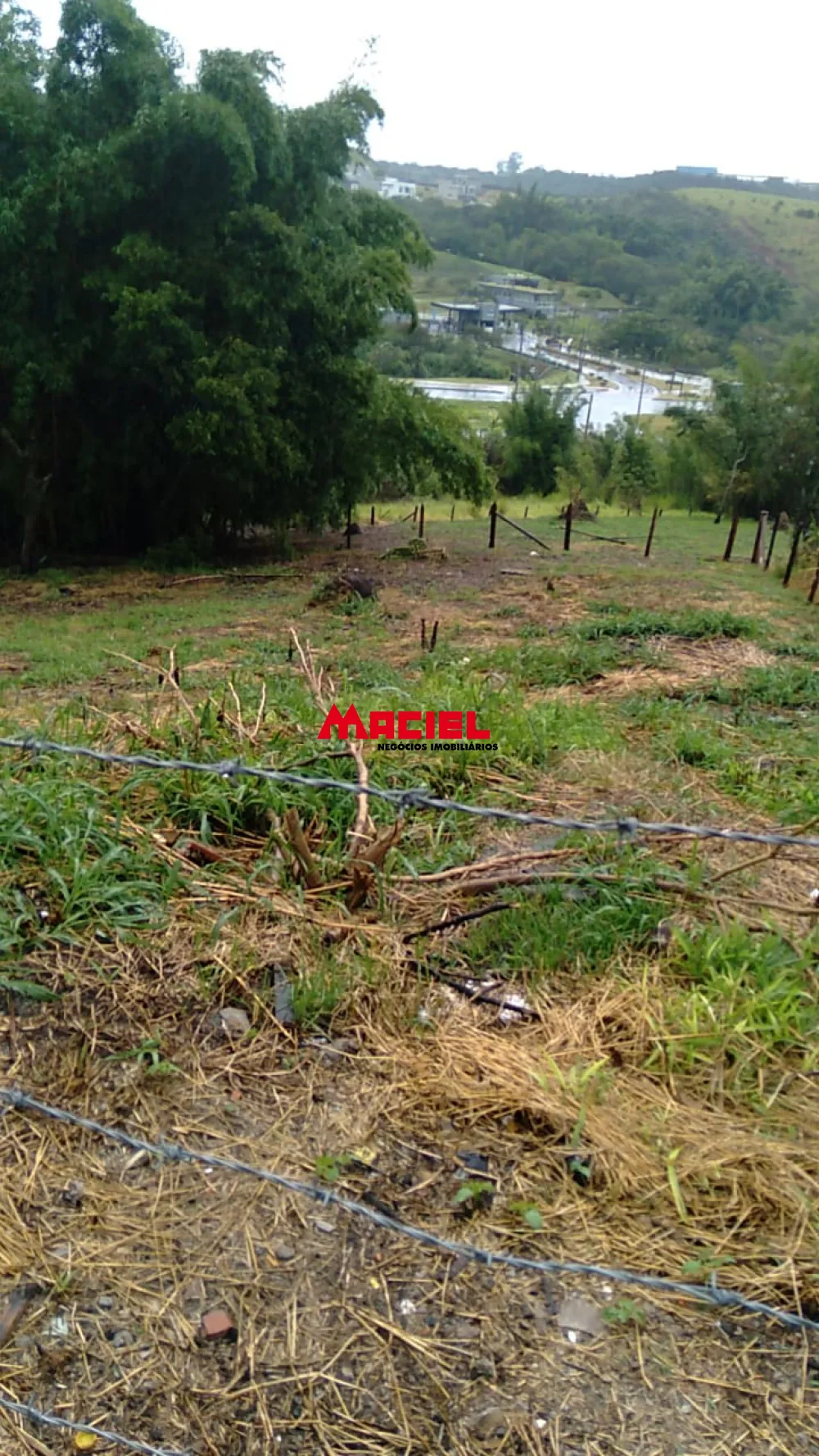 Comprar Terreno / Residencial em S&atilde;o Jos&eacute; dos Campos R$ 400.000,00 - Foto 4