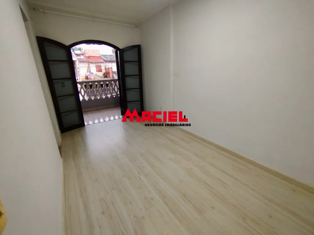 Alugar Casa / Sobrado em S&atilde;o Jos&eacute; dos Campos R$ 1.800,00 - Foto 28