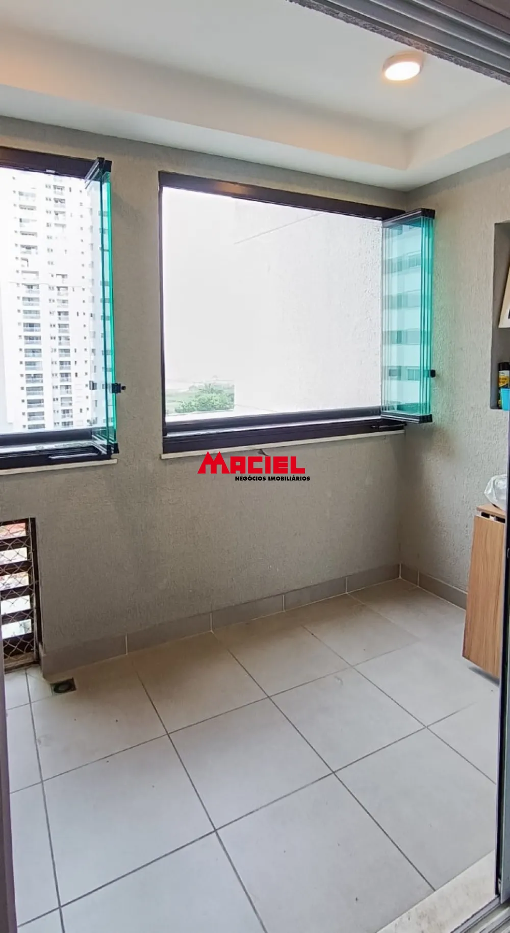 Comprar Apartamento / Padr&atilde;o em S&atilde;o Jos&eacute; dos Campos R$ 500.000,00 - Foto 4