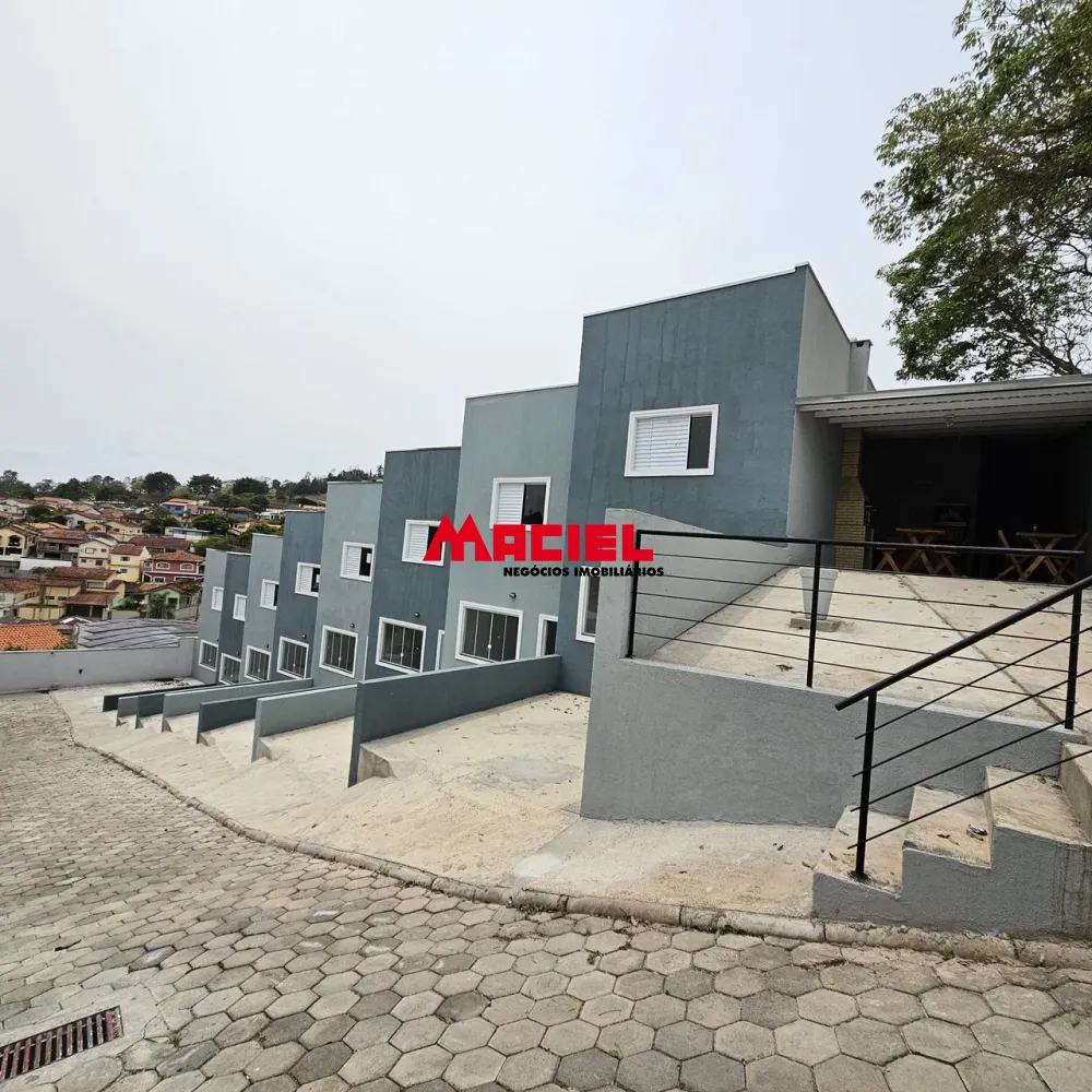Comprar Casa / Condom&iacute;nio em Santa Branca R$ 275.000,00 - Foto 1
