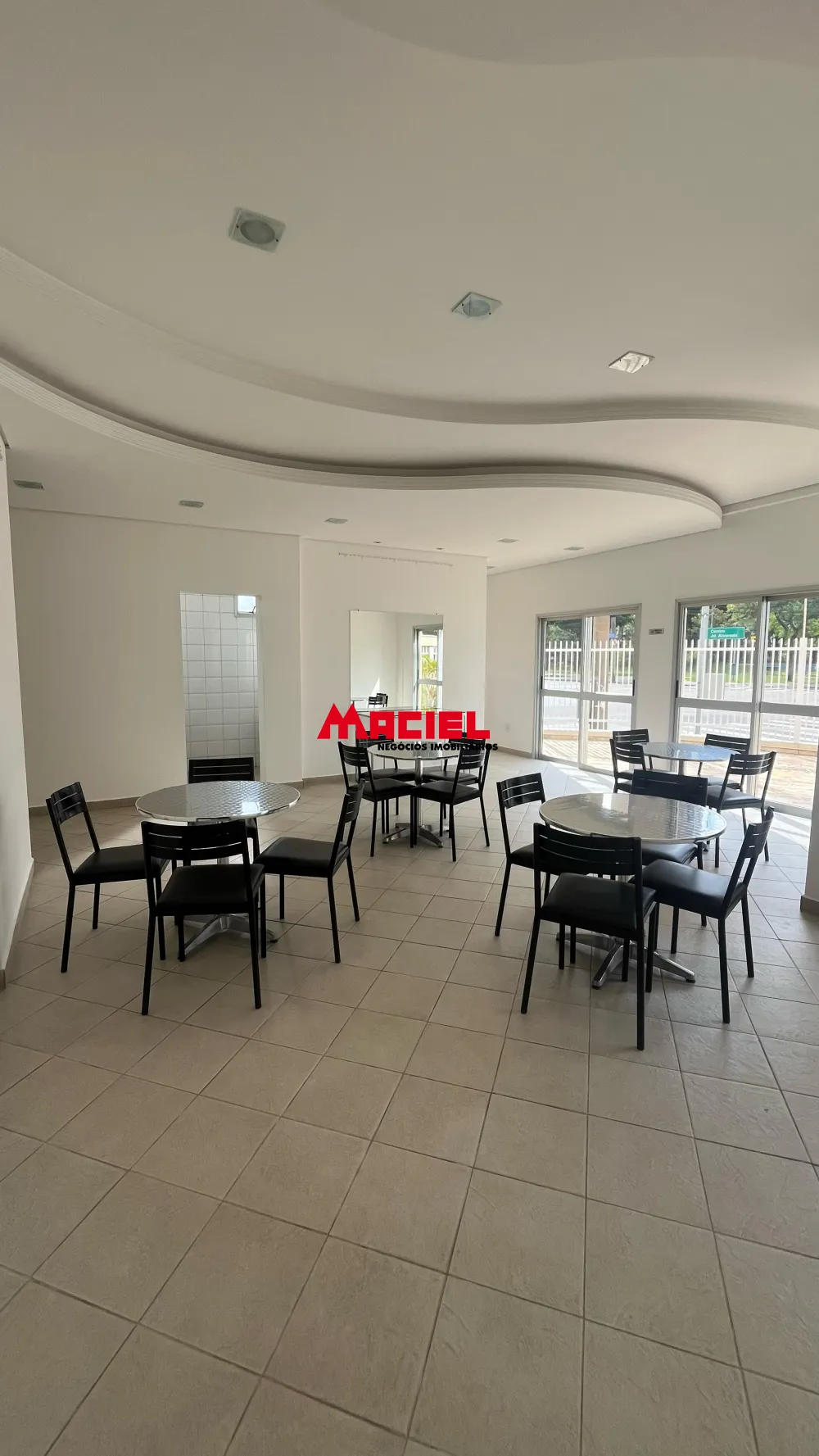 Alugar Apartamento / Padr&atilde;o em S&atilde;o Jos&eacute; dos Campos R$ 3.100,00 - Foto 20