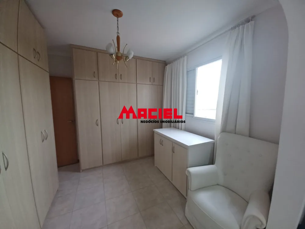 Alugar Apartamento / Padr&atilde;o em S&atilde;o Jos&eacute; dos Campos R$ 3.800,00 - Foto 11