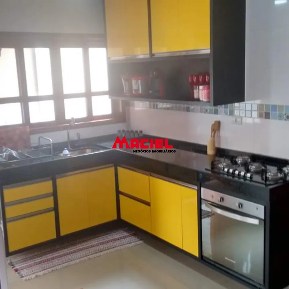 Comprar Casa / Padr&atilde;o em Jacare&iacute; R$ 465.000,00 - Foto 2