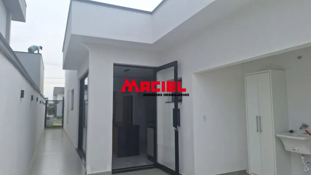 Comprar Casa / Condom&iacute;nio em Ca&ccedil;apava R$ 900.000,00 - Foto 1