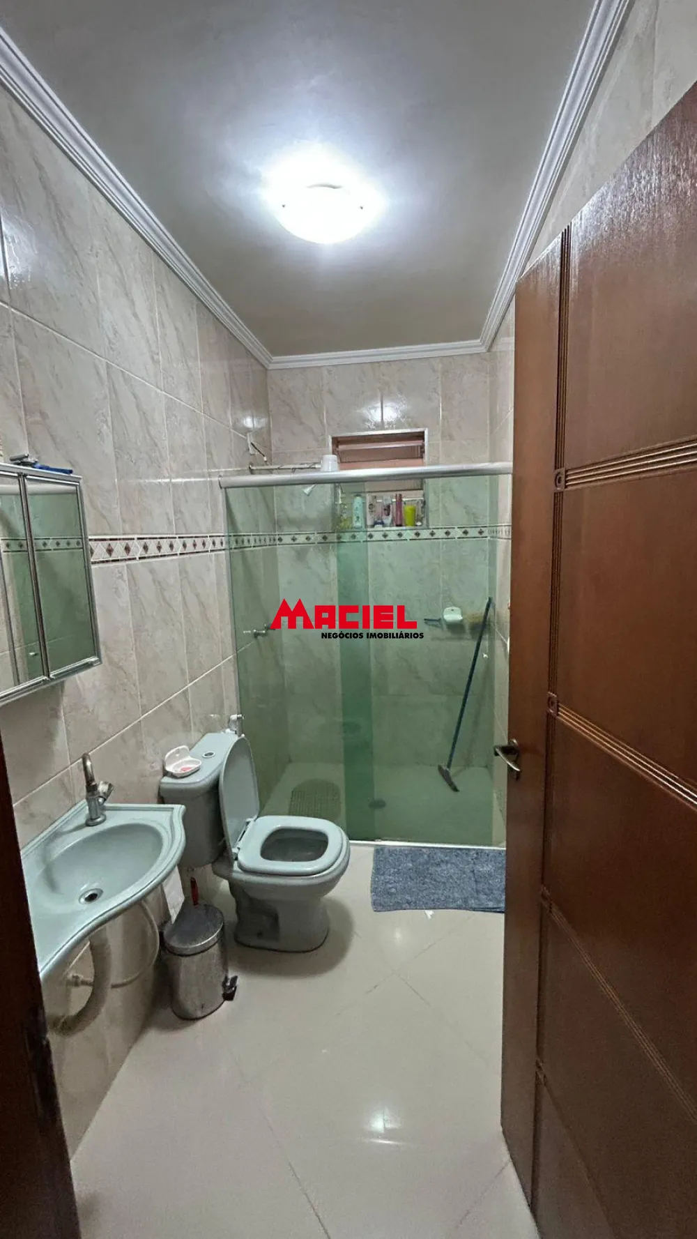 Comprar Casa / Padr&atilde;o em S&atilde;o Jos&eacute; dos Campos R$ 415.000,00 - Foto 4