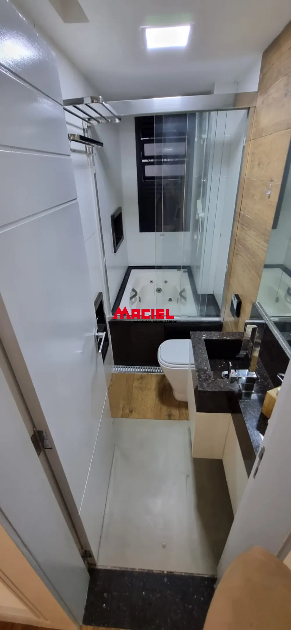 Comprar Apartamento / Padr&atilde;o em S&atilde;o Jos&eacute; dos Campos R$ 354.000,00 - Foto 14