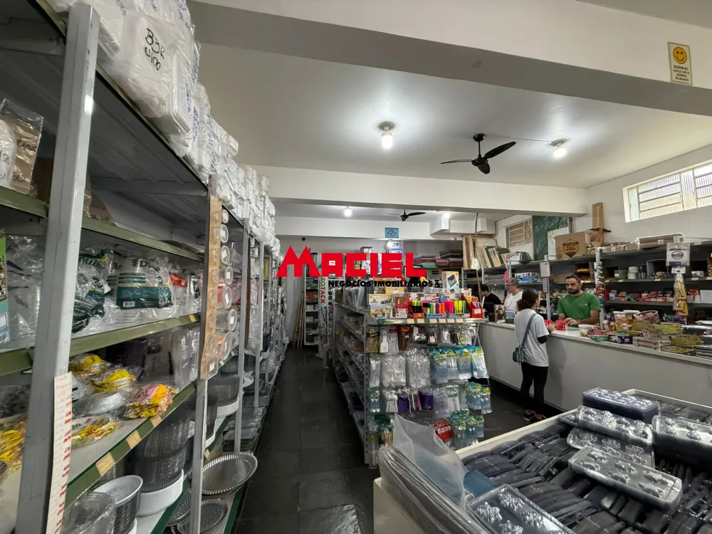 Comprar Casa / Padr&atilde;o em S&atilde;o Jos&eacute; dos Campos R$ 1.800.000,00 - Foto 2