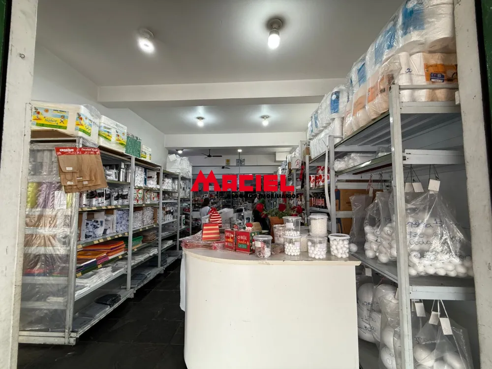 Comprar Casa / Padr&atilde;o em S&atilde;o Jos&eacute; dos Campos R$ 1.800.000,00 - Foto 3