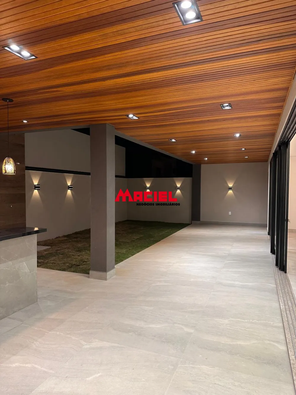 Comprar Casa / Sobrado em S&atilde;o Jos&eacute; dos Campos R$ 1.855.000,00 - Foto 11