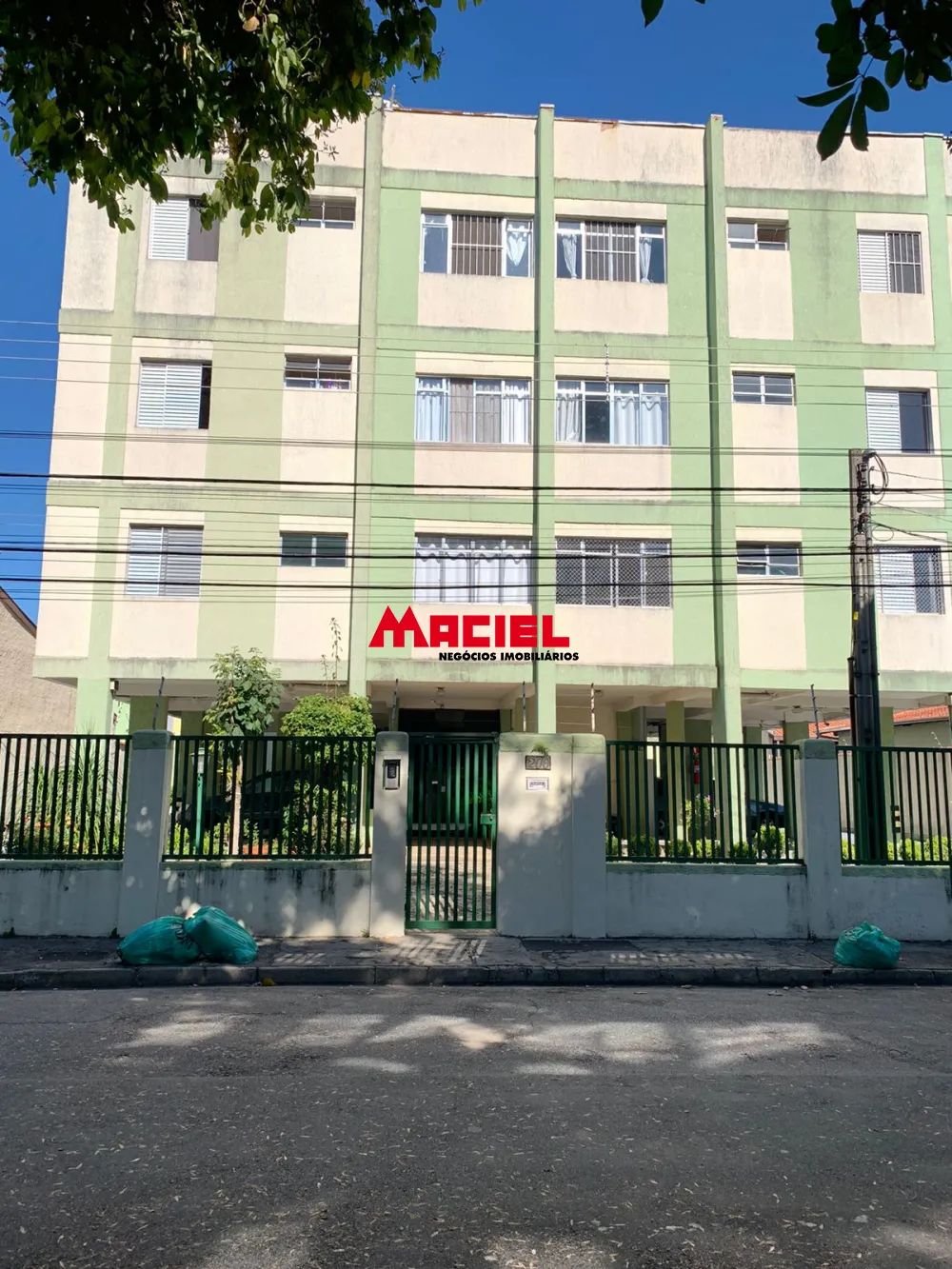 Comprar Apartamento / Padr&atilde;o em S&atilde;o Jos&eacute; dos Campos R$ 320.000,00 - Foto 2