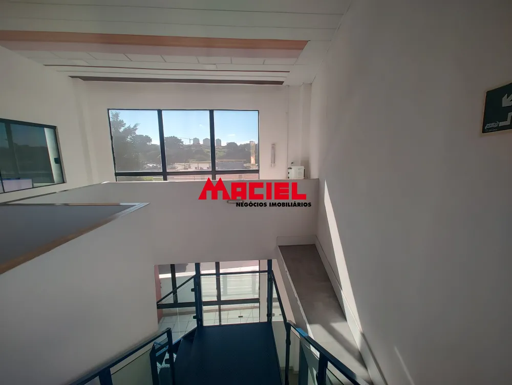 Comprar Comercial / Pr&eacute;dio em S&atilde;o Jos&eacute; dos Campos R$ 1.800.000,00 - Foto 1