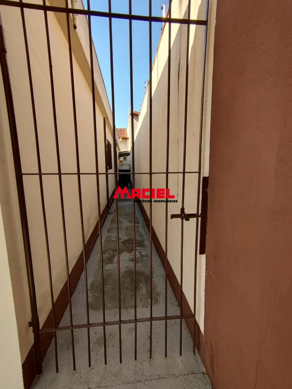 Comprar Casa / Padr&atilde;o em S&atilde;o Jos&eacute; dos Campos R$ 850.000,00 - Foto 22