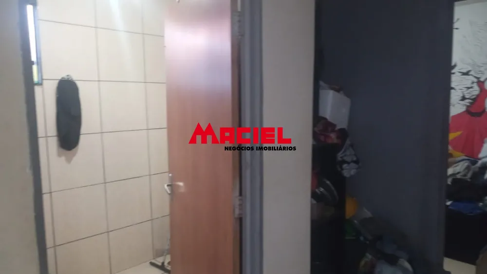 Comprar Casa / Padr&atilde;o em S&atilde;o Jos&eacute; dos Campos R$ 215.000,00 - Foto 3