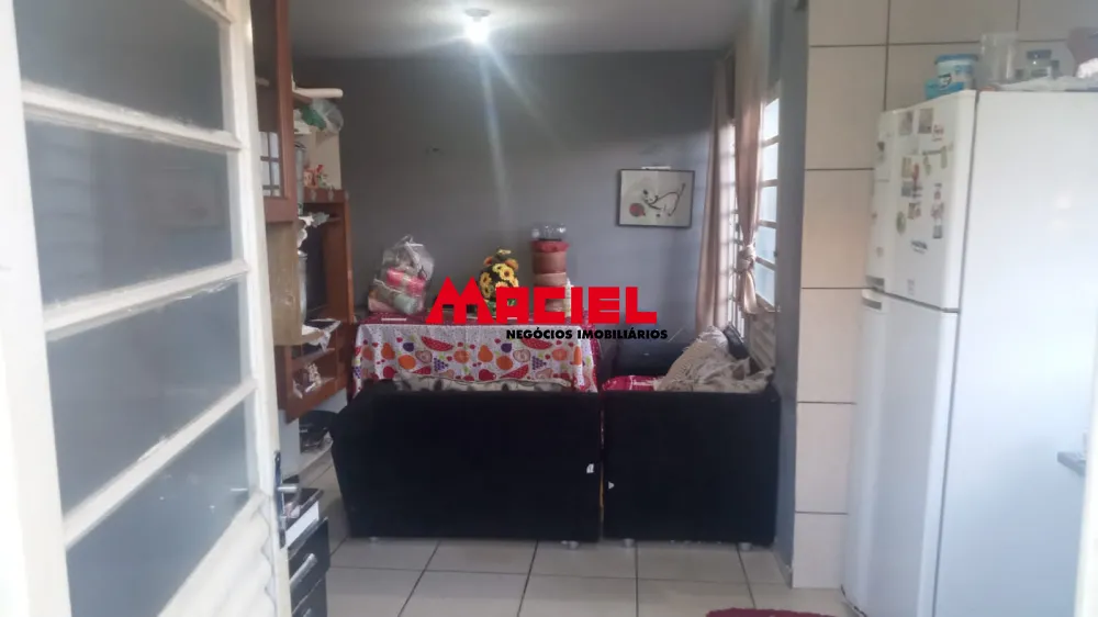 Comprar Casa / Padr&atilde;o em S&atilde;o Jos&eacute; dos Campos R$ 215.000,00 - Foto 8