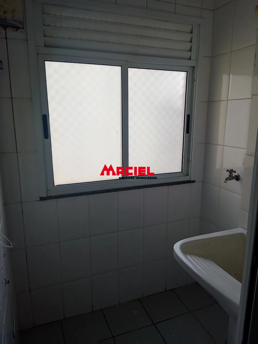 Alugar Apartamento / Padr&atilde;o em S&atilde;o Jos&eacute; dos Campos R$ 2.500,00 - Foto 10