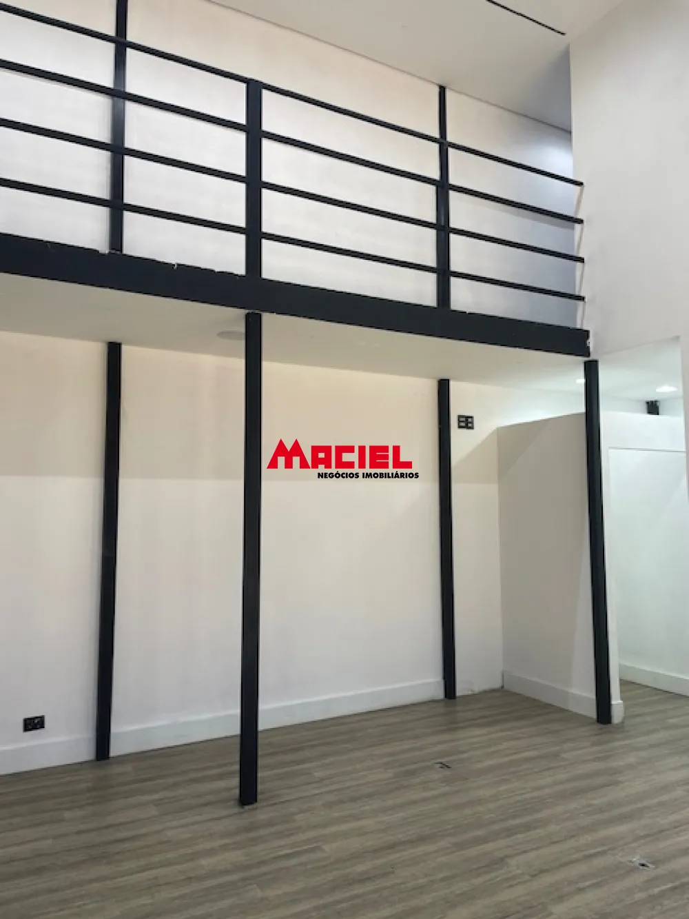 Alugar Comercial / Sala em S&atilde;o Jos&eacute; dos Campos R$ 30.000,00 - Foto 4