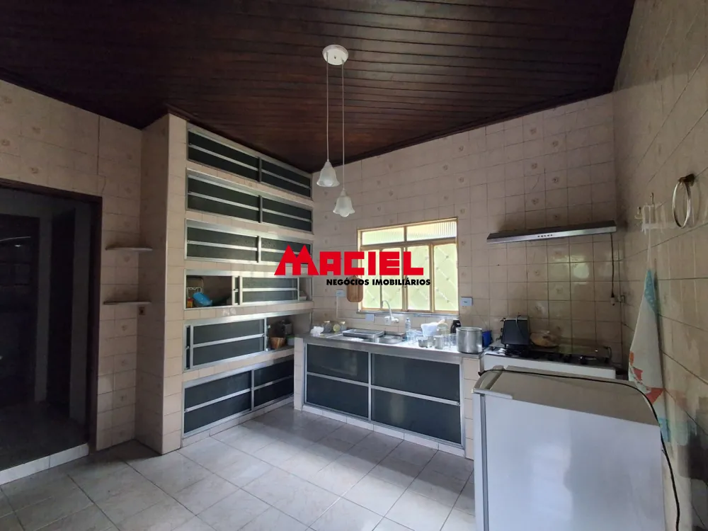 Comprar Casa / Padr&atilde;o em S&atilde;o Jos&eacute; dos Campos R$ 420.000,00 - Foto 17