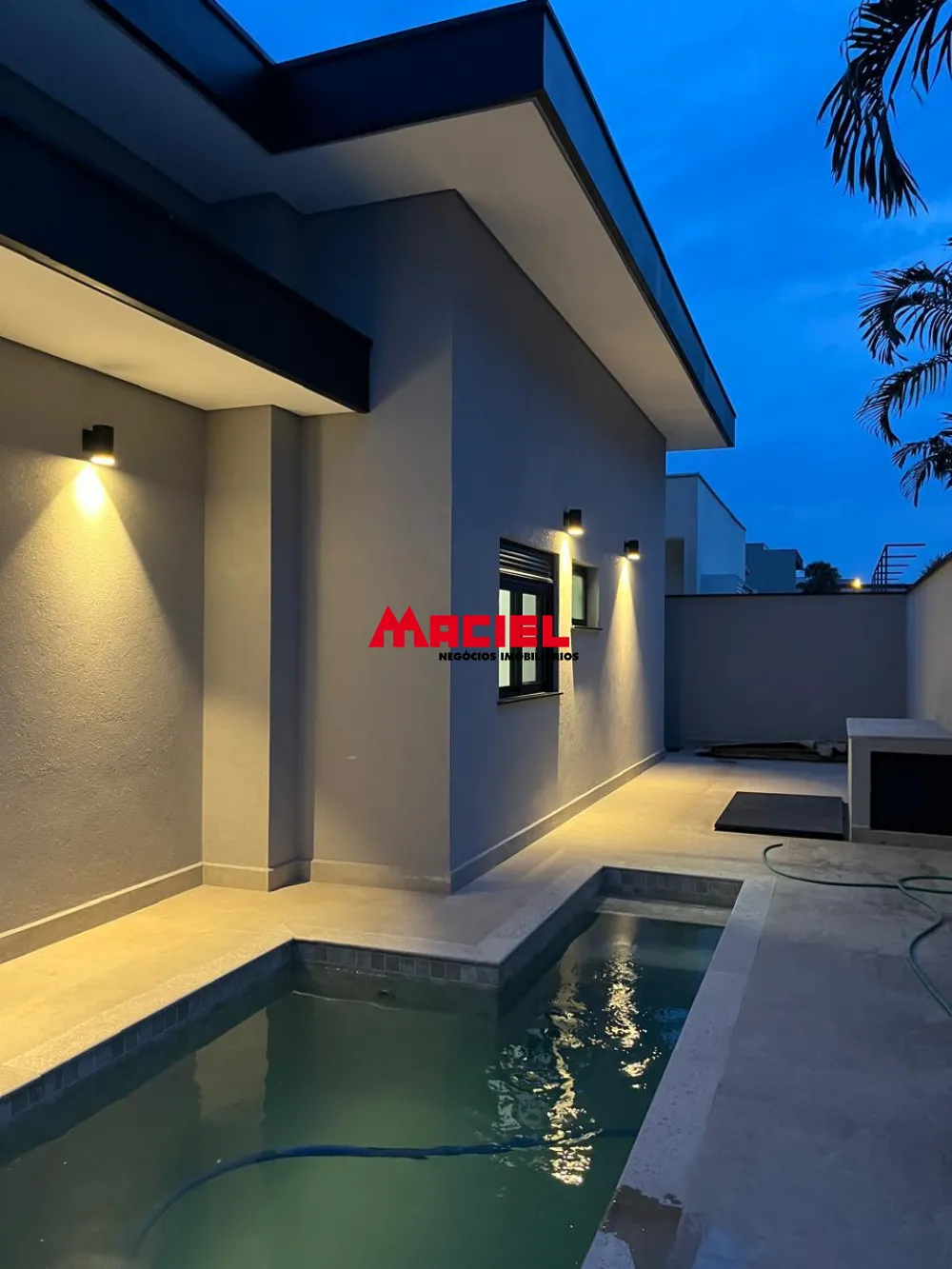 Alugar Casa / Condom&iacute;nio em S&atilde;o Jos&eacute; dos Campos R$ 18.000,00 - Foto 4