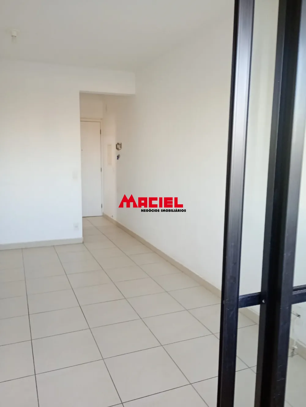 Alugar Apartamento / Padr&atilde;o em S&atilde;o Jos&eacute; dos Campos R$ 2.000,00 - Foto 3
