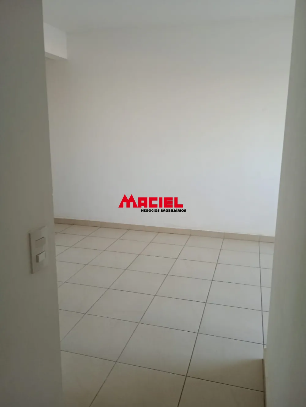 Alugar Apartamento / Padr&atilde;o em S&atilde;o Jos&eacute; dos Campos R$ 2.000,00 - Foto 6