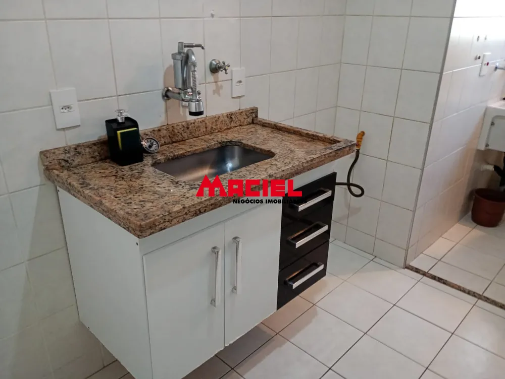 Alugar Apartamento / Padr&atilde;o em S&atilde;o Jos&eacute; dos Campos R$ 2.000,00 - Foto 12