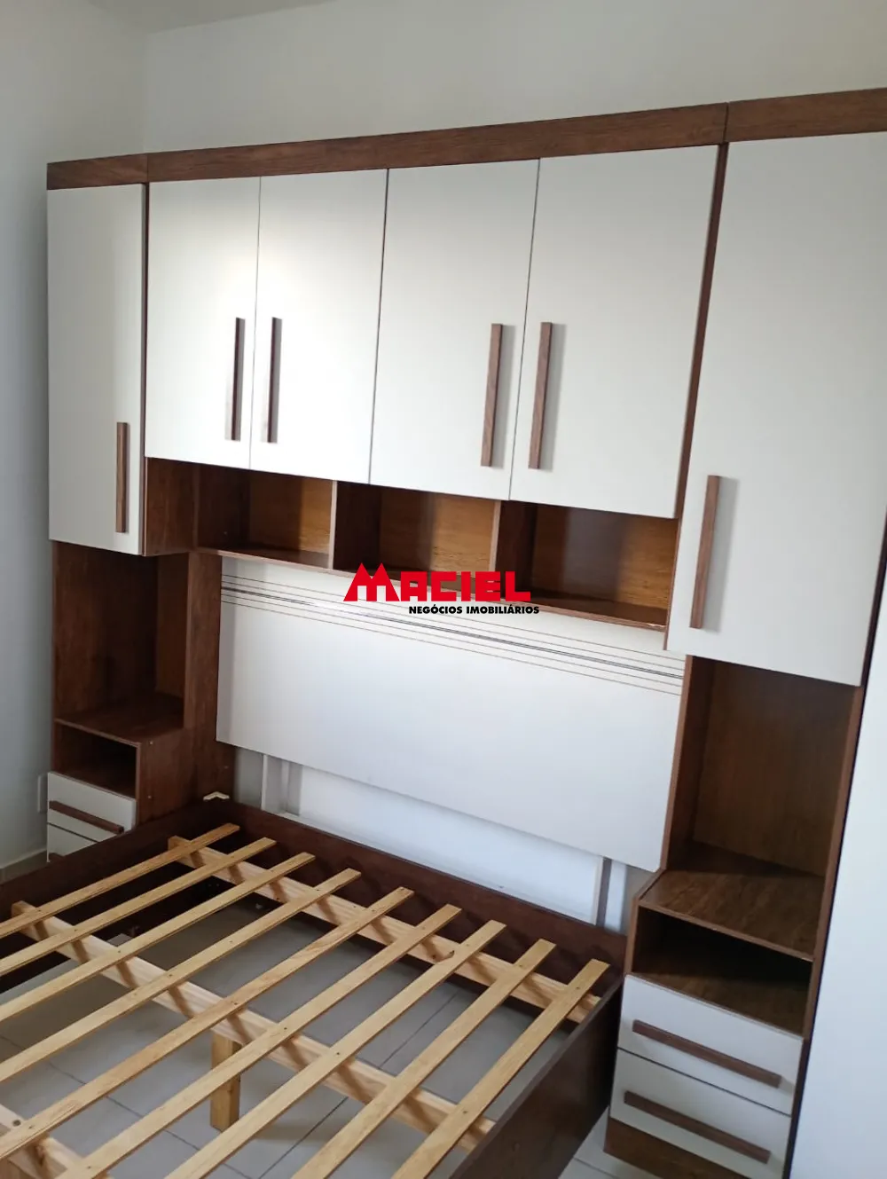 Alugar Apartamento / Padr&atilde;o em S&atilde;o Jos&eacute; dos Campos R$ 2.000,00 - Foto 26