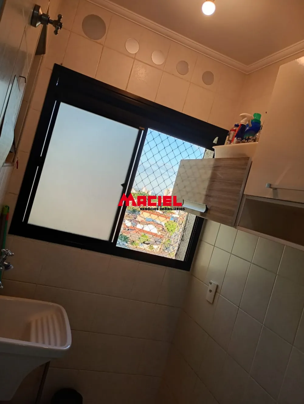 Alugar Apartamento / Padr&atilde;o em S&atilde;o Jos&eacute; dos Campos R$ 2.000,00 - Foto 27