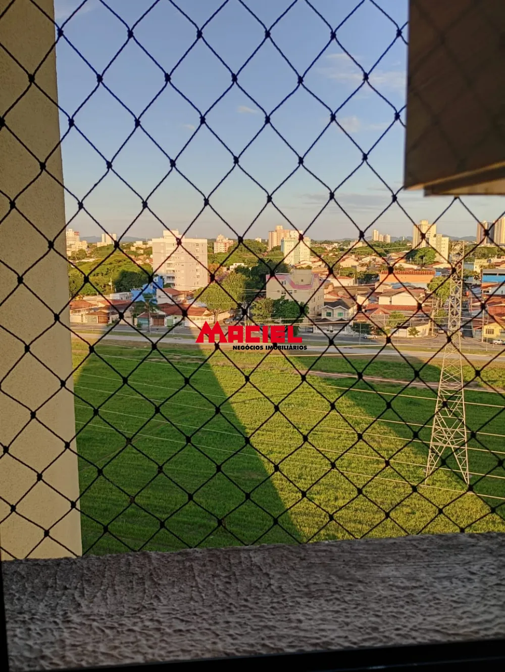 Alugar Apartamento / Padr&atilde;o em S&atilde;o Jos&eacute; dos Campos R$ 2.000,00 - Foto 31