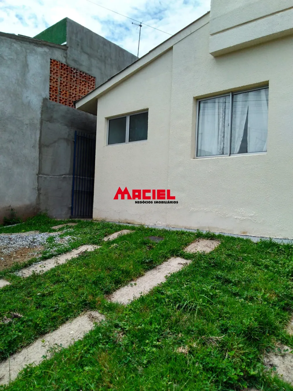 Comprar Casa / Padr&atilde;o em S&atilde;o Jos&eacute; dos Campos R$ 250.000,00 - Foto 6