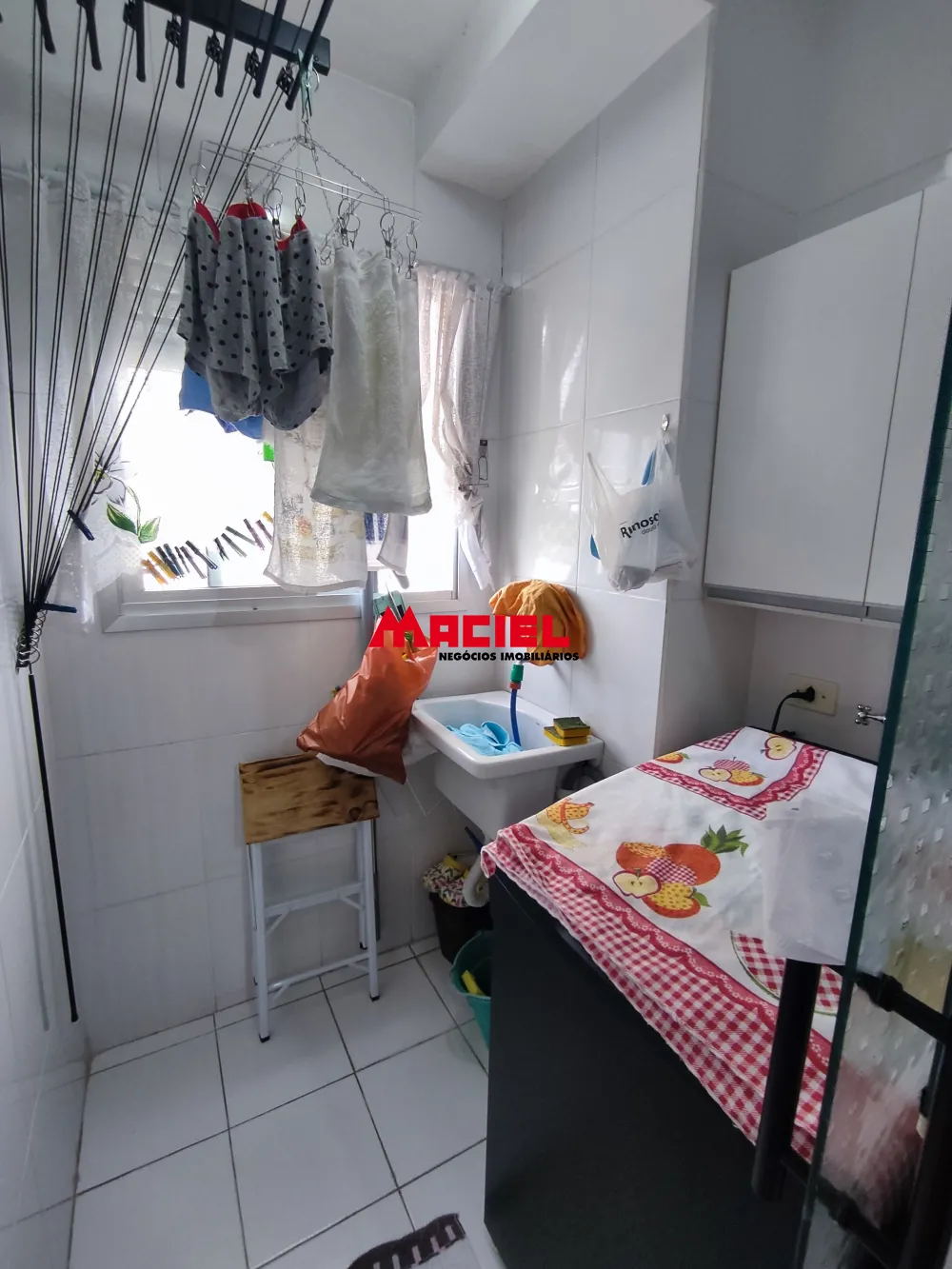 Comprar Apartamento / Padr&atilde;o em S&atilde;o Jos&eacute; dos Campos R$ 460.000,00 - Foto 14