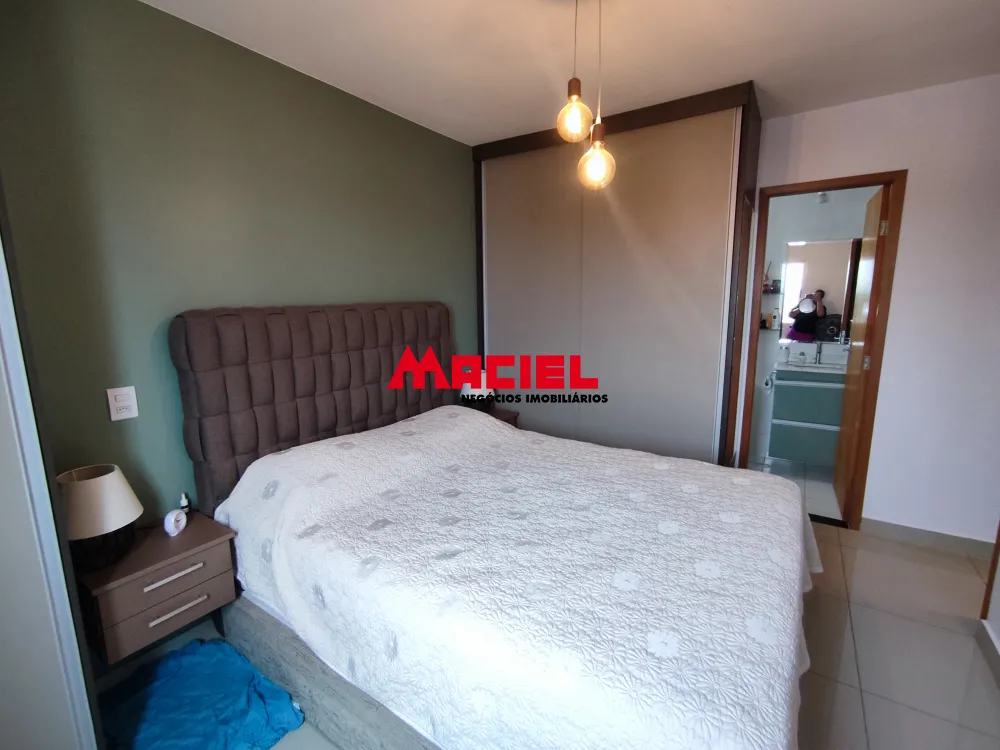 Comprar Apartamento / Padr&atilde;o em S&atilde;o Jos&eacute; dos Campos R$ 460.000,00 - Foto 12