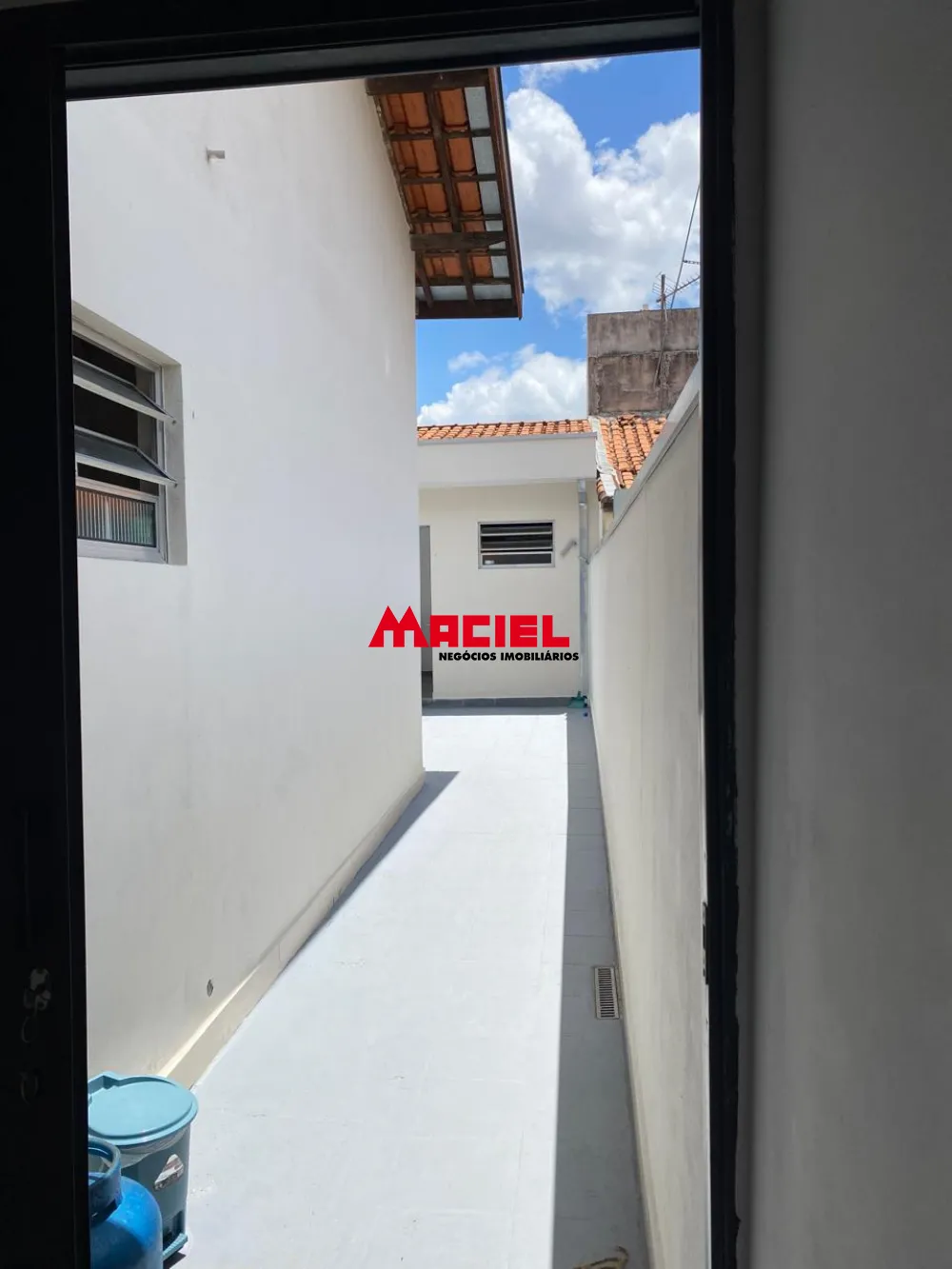 Comprar Casa / Padr&atilde;o em S&atilde;o Jos&eacute; dos Campos R$ 750.000,00 - Foto 8