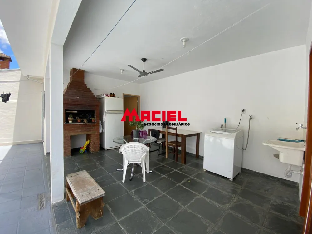 Comprar Casa / Padr&atilde;o em S&atilde;o Jos&eacute; dos Campos R$ 750.000,00 - Foto 2