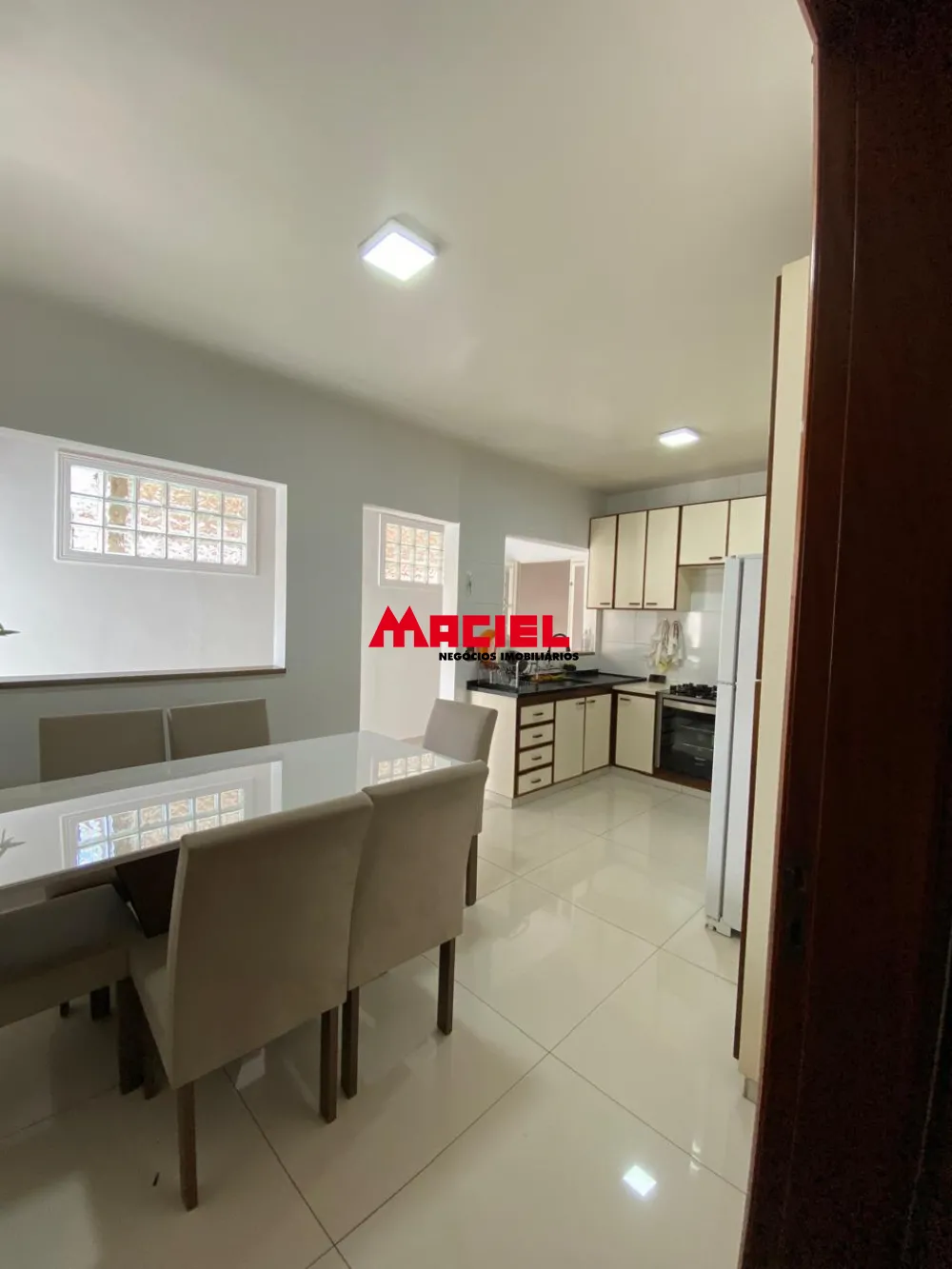 Comprar Casa / Padr&atilde;o em S&atilde;o Jos&eacute; dos Campos R$ 750.000,00 - Foto 5