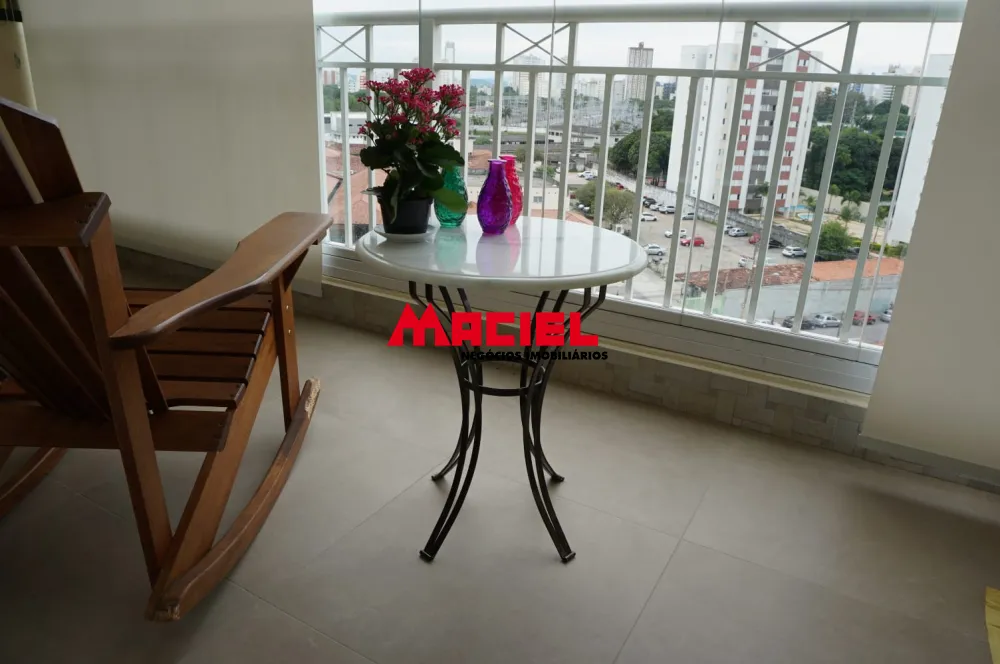 Comprar Apartamento / Padr&atilde;o em S&atilde;o Jos&eacute; dos Campos R$ 800.000,00 - Foto 2