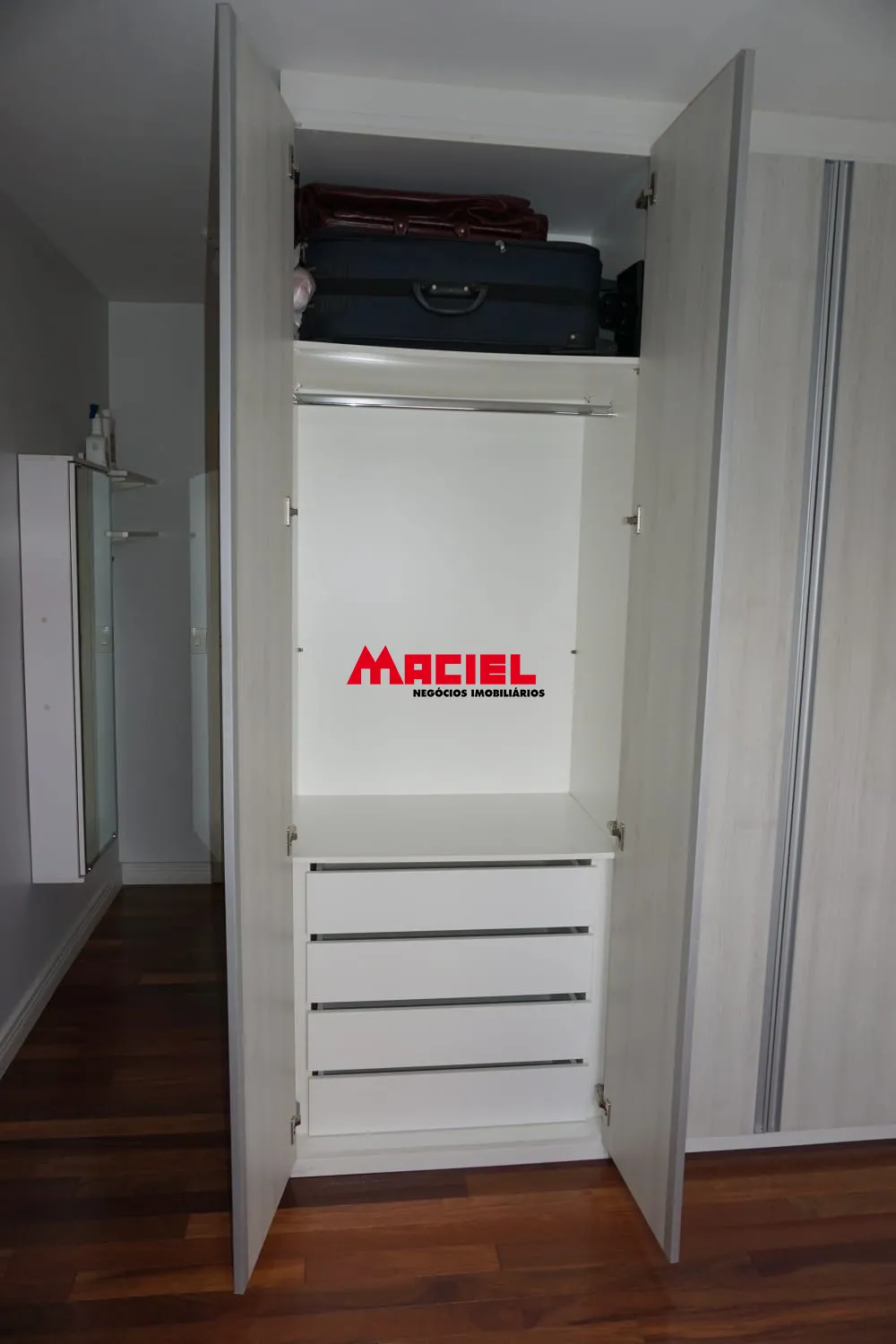 Comprar Apartamento / Padr&atilde;o em S&atilde;o Jos&eacute; dos Campos R$ 800.000,00 - Foto 12