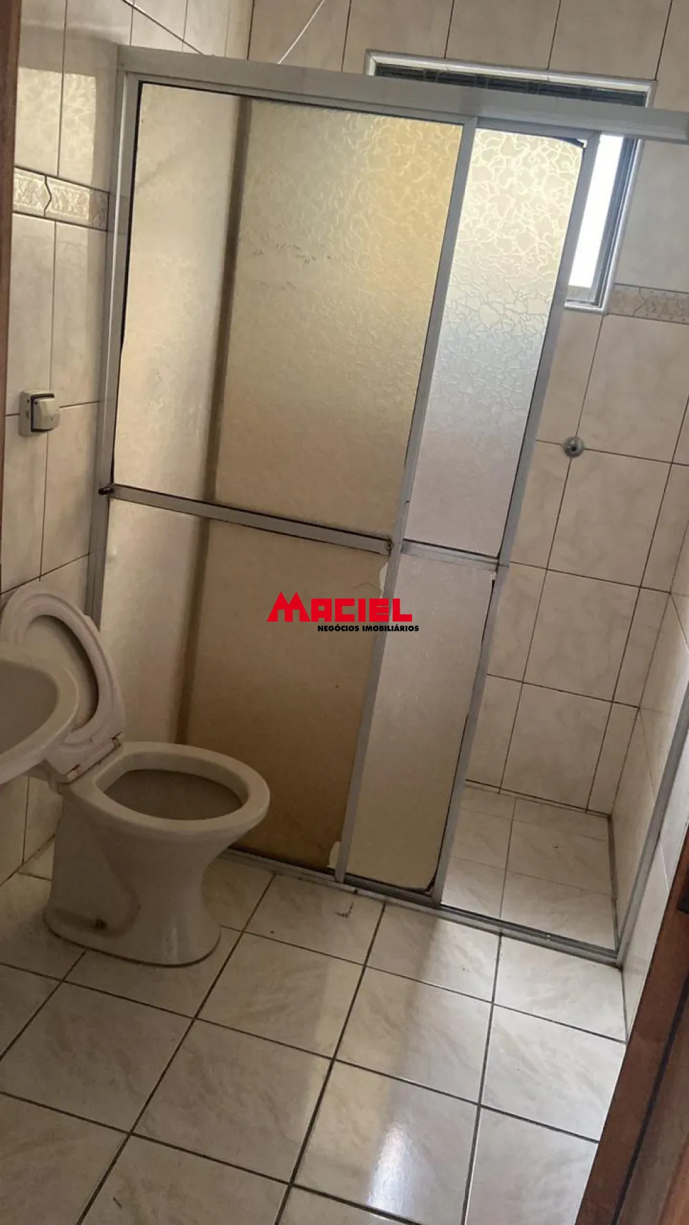 Alugar Casa / Padr&atilde;o em S&atilde;o Jos&eacute; dos Campos R$ 1.600,00 - Foto 12