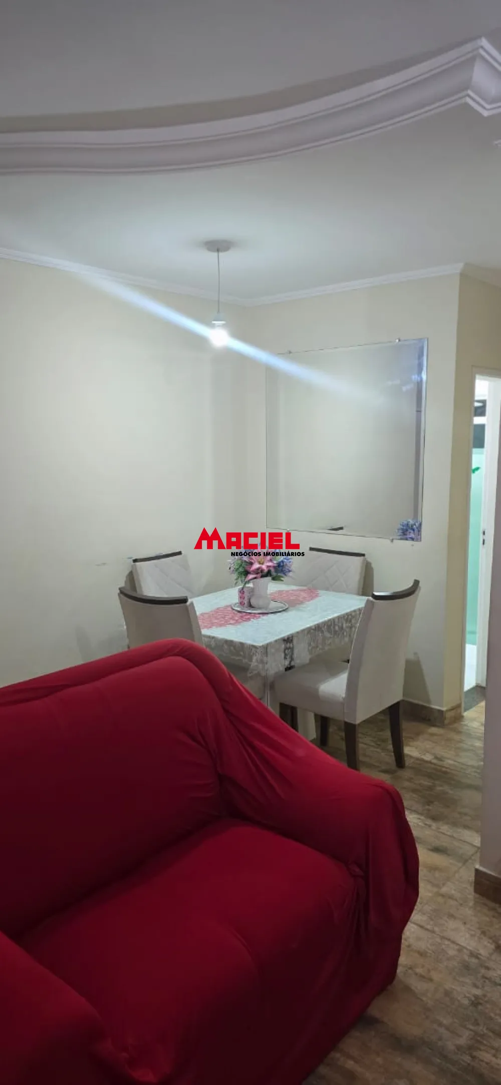 Comprar Apartamento / Padr&atilde;o em S&atilde;o Jos&eacute; dos Campos R$ 310.000,00 - Foto 2