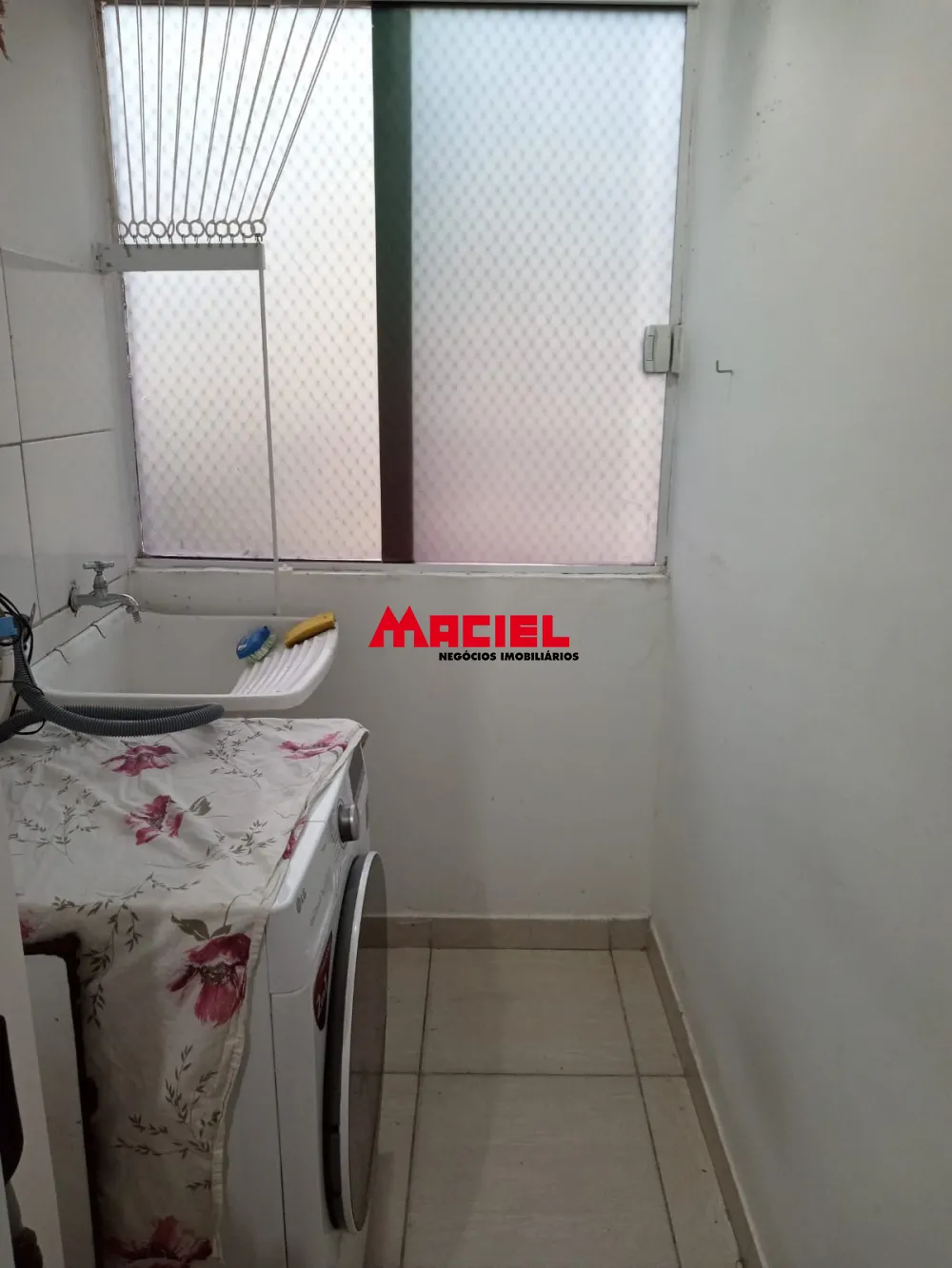 Comprar Apartamento / Padr&atilde;o em S&atilde;o Jos&eacute; dos Campos R$ 240.000,00 - Foto 3