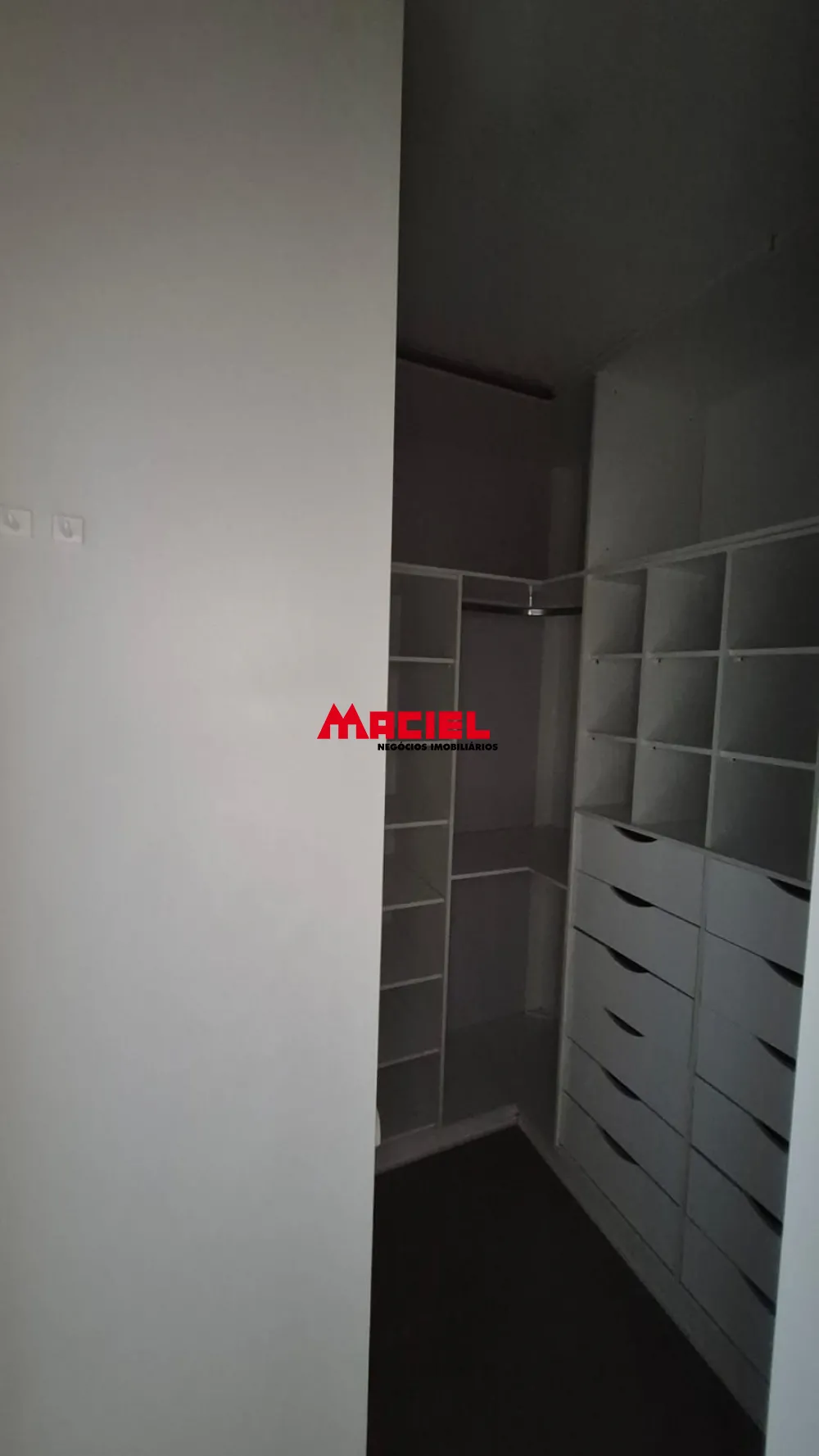 Comprar Casa / Condom&iacute;nio em S&atilde;o Jos&eacute; dos Campos R$ 1.890.000,00 - Foto 17