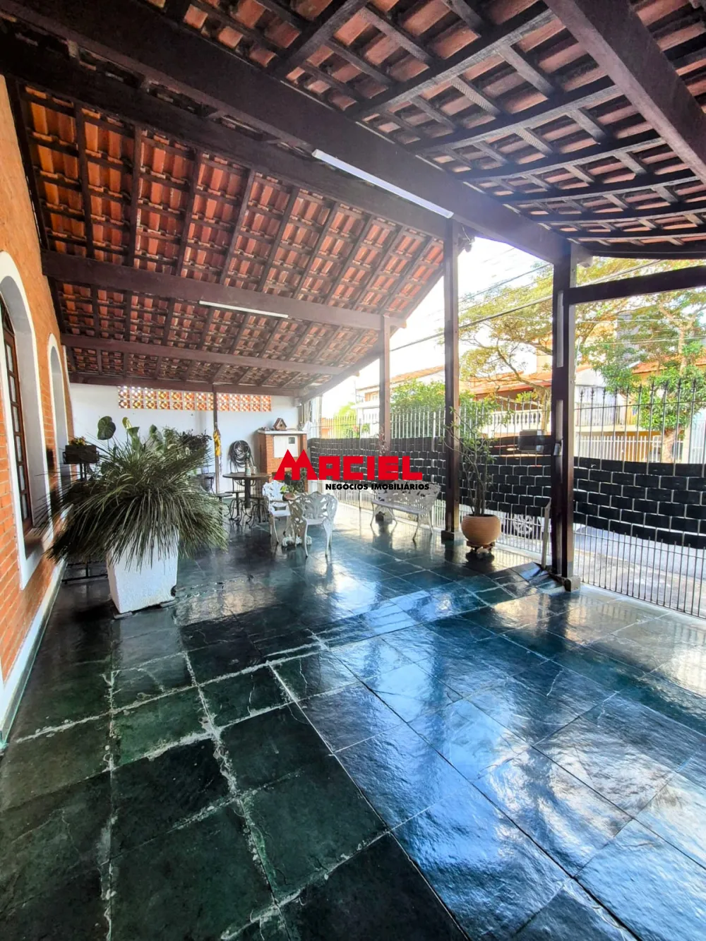 Comprar Casa / Padr&atilde;o em S&atilde;o Jos&eacute; dos Campos R$ 799.000,00 - Foto 3