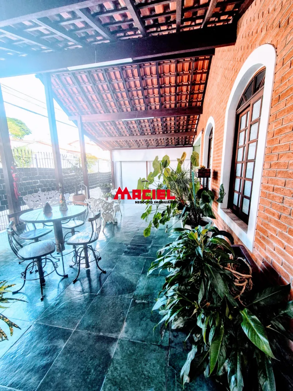 Comprar Casa / Padr&atilde;o em S&atilde;o Jos&eacute; dos Campos R$ 799.000,00 - Foto 4
