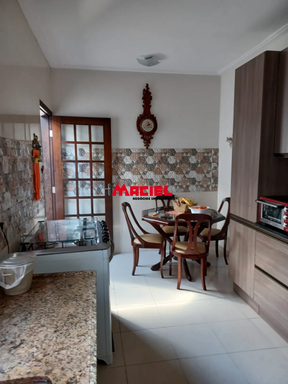 Comprar Casa / Padr&atilde;o em S&atilde;o Jos&eacute; dos Campos R$ 799.000,00 - Foto 12