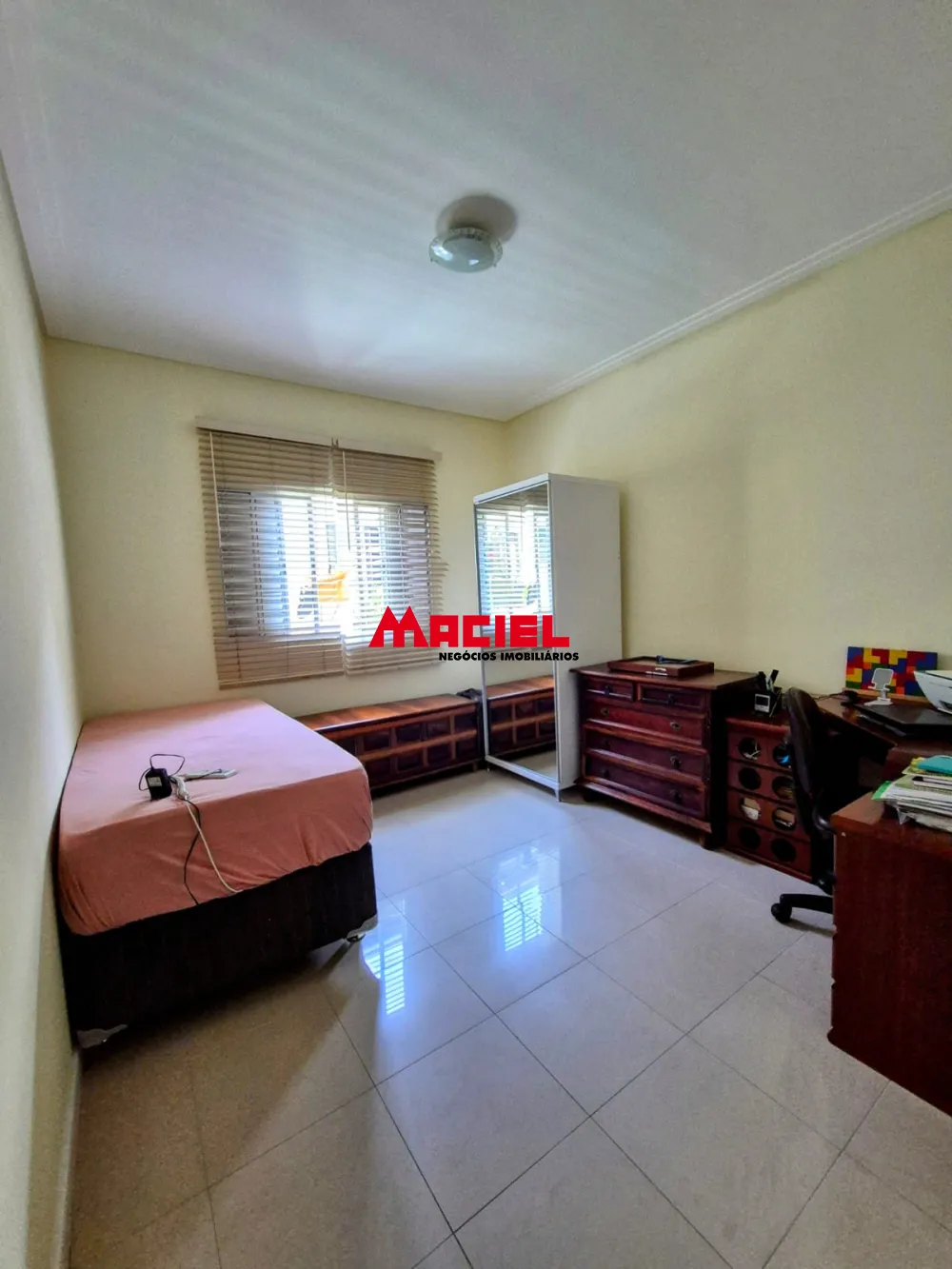 Comprar Casa / Padr&atilde;o em S&atilde;o Jos&eacute; dos Campos R$ 799.000,00 - Foto 14