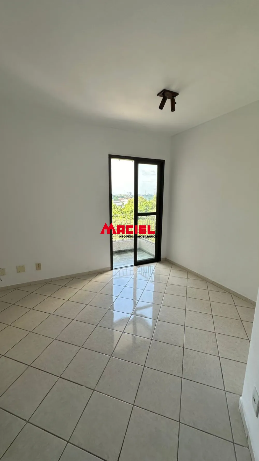 Comprar Apartamento / Padr&atilde;o em S&atilde;o Jos&eacute; dos Campos R$ 352.000,00 - Foto 1