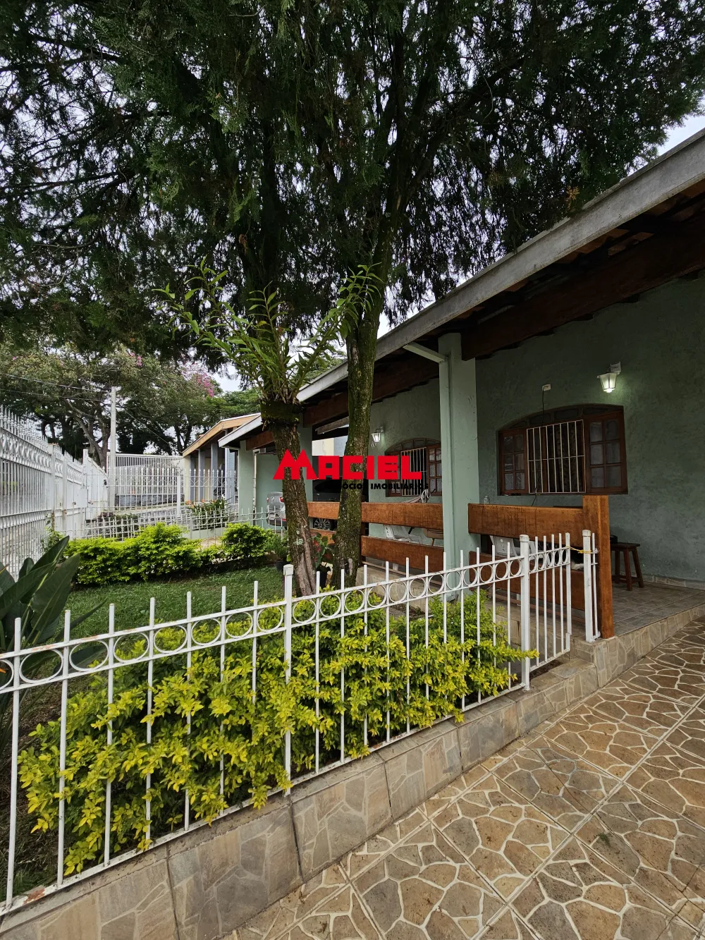 Comprar Casa / Padr&atilde;o em S&atilde;o Jos&eacute; dos Campos R$ 700.000,00 - Foto 2