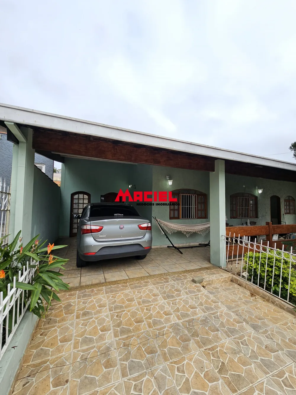 Comprar Casa / Padr&atilde;o em S&atilde;o Jos&eacute; dos Campos R$ 700.000,00 - Foto 4