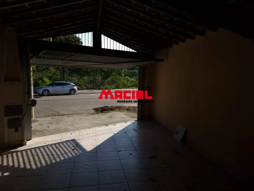 Alugar Casa / Padr&atilde;o em S&atilde;o Jos&eacute; dos Campos R$ 2.300,00 - Foto 12